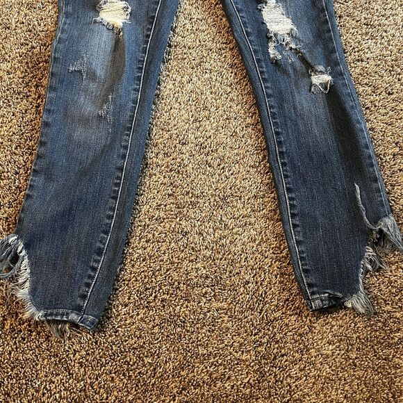 Judy Blue Jeans Womens Size 9 29 Blue JB8821 Skinny distressed Raw hem - Picture 5 of 10